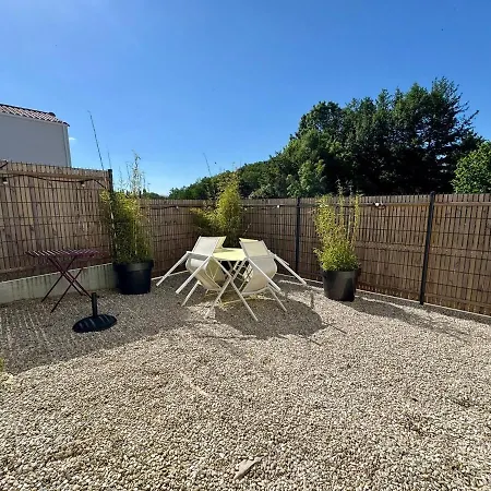 Maison Pleine De Charme Entre Terre Et Appartement