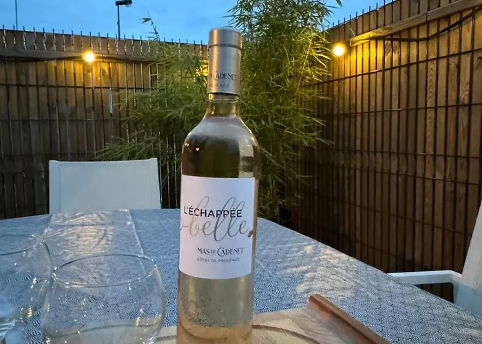 Maison Pleine De Charme Entre Terre Et 아파트 Le Poiré-sur-Vie